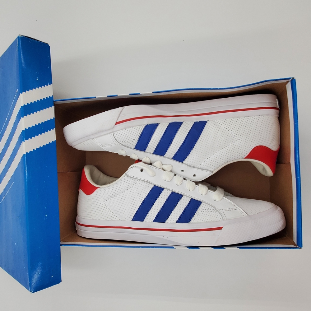 Rare Early 2000's Adidas White and Blue Classic Sneakers with Signature Stripes.